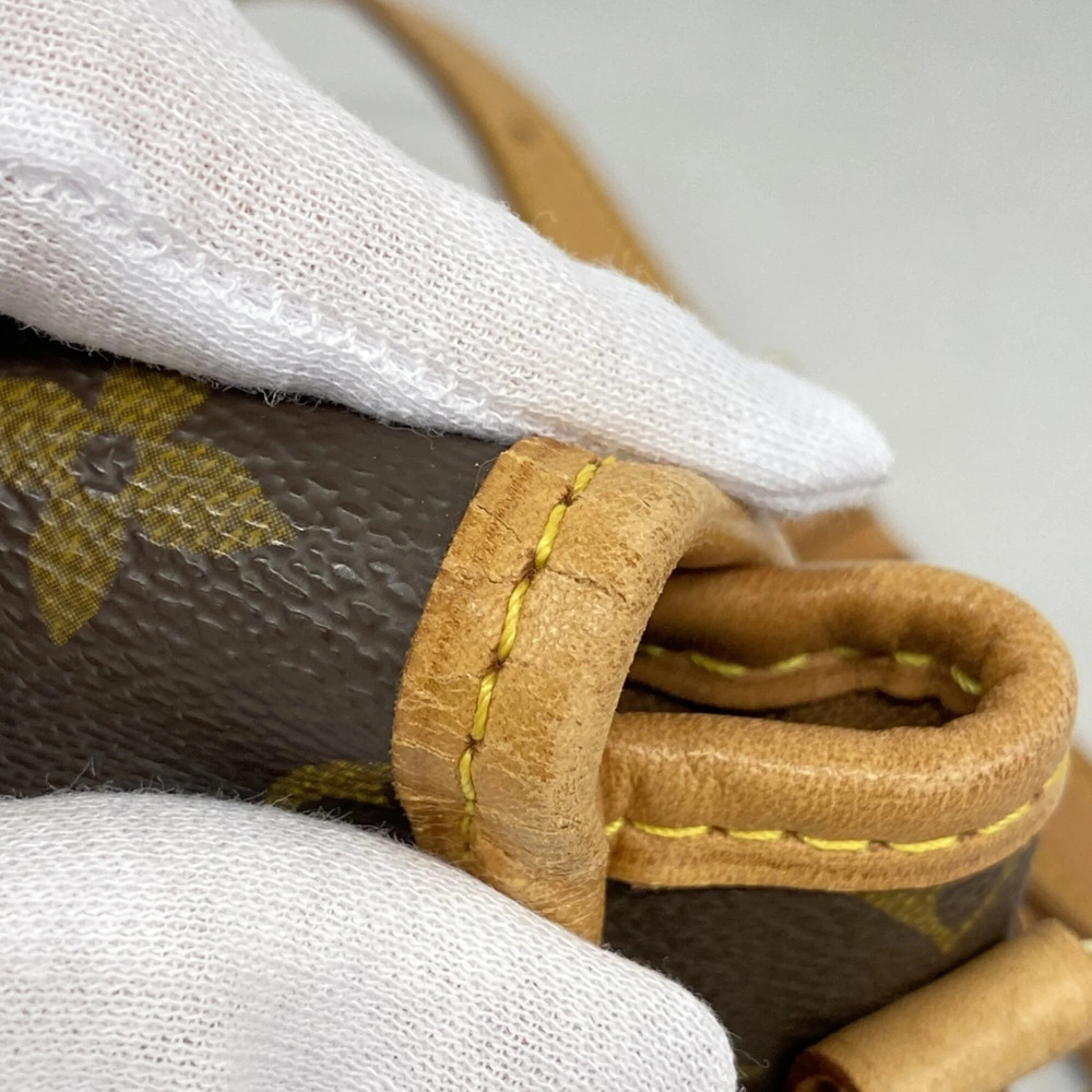 LOUIS VUITTON Brown Monogram Shoulder Bag - Picture 8 of 14